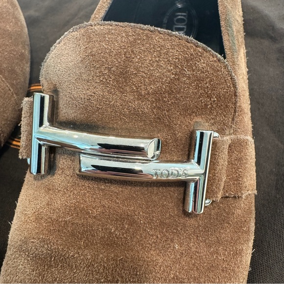TOD’S | Double T Suede Loafer - Picture 10 of 11